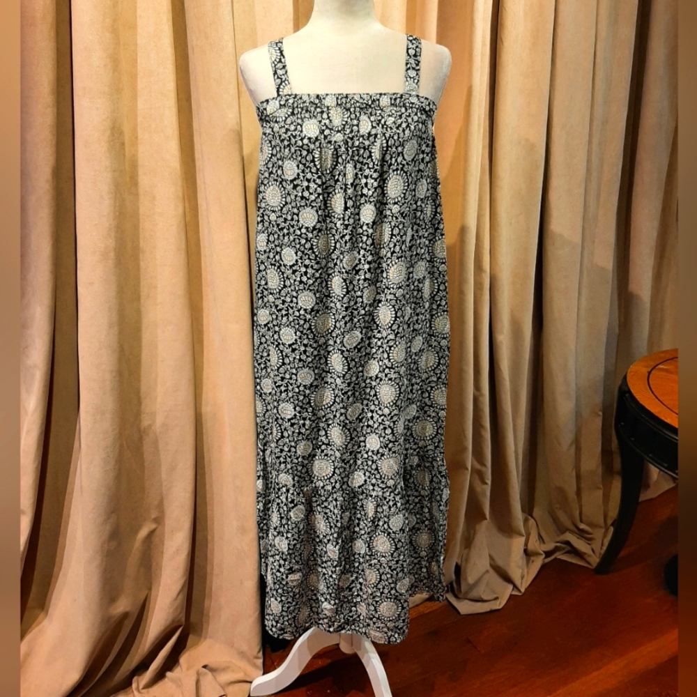 Old Navy sun dress